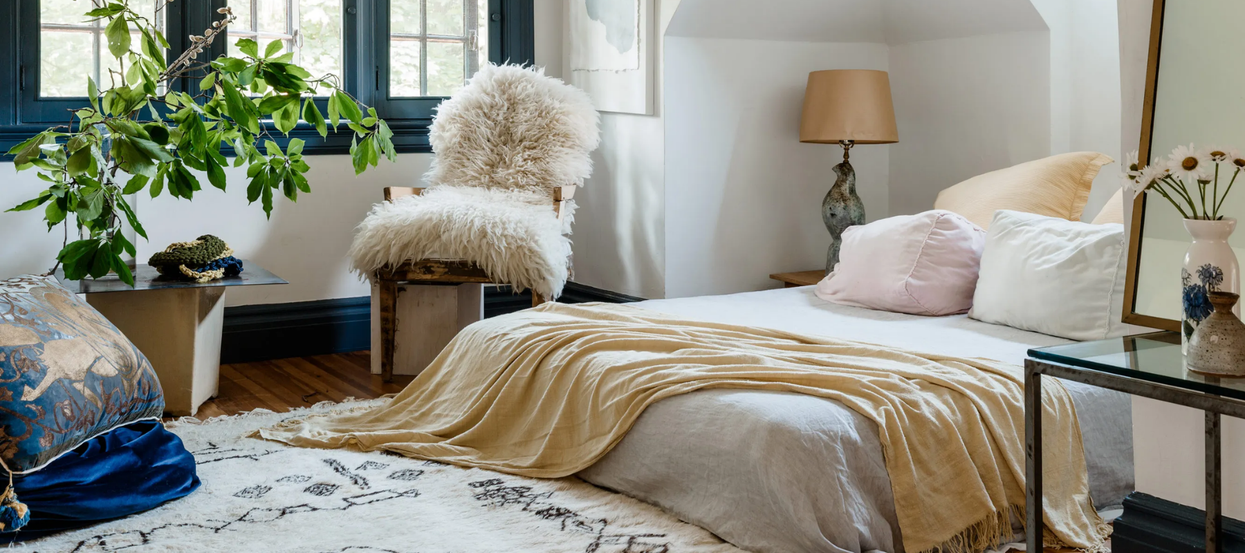 Do Colors In Your Bedroom Actually Affect Your Mood?
